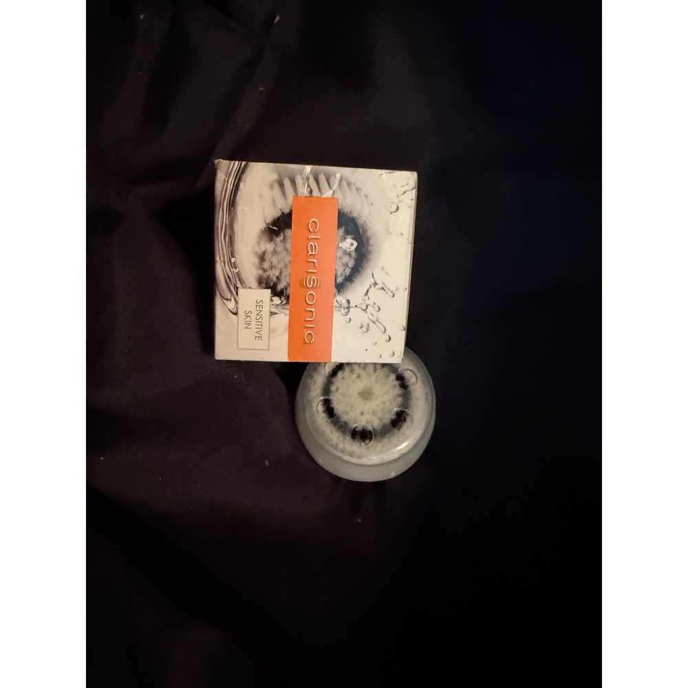 Clarisonic Sensitive Skin Replacement Brush Head New in Box Facial Cleansing
